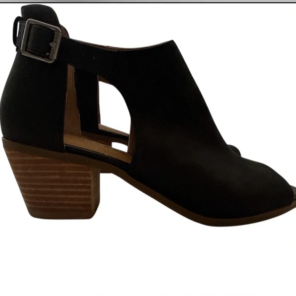 Lucky Brand Black Open-Toe Block Heel Sandal/Bootie/Mule - Women’s Size 8 - Picture 2 of 10